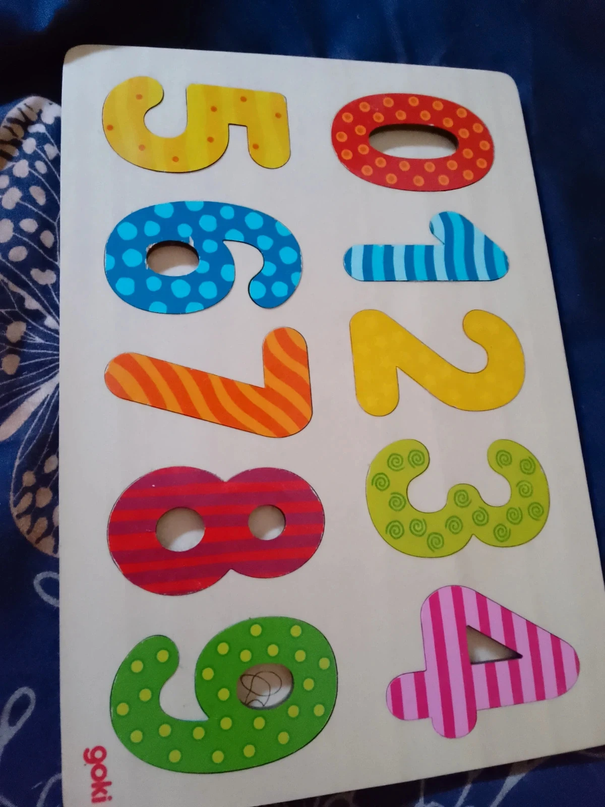 Puzzle en bois chiffres